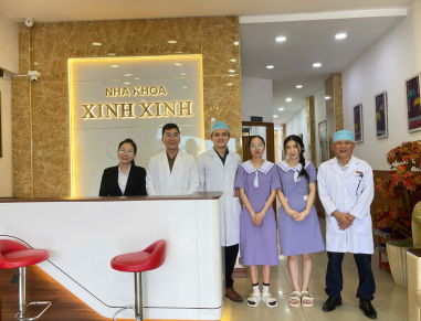 ĐỘI NGŨ BÁC SĨ VÀ NHÂN VIÊN 