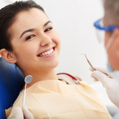 Răng Giả Tháo Lắp Ở Quận 1